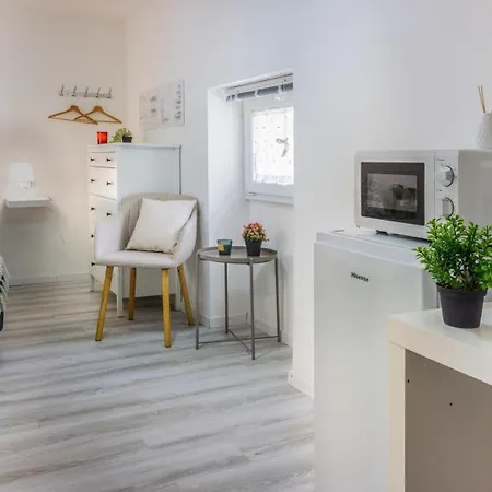 Rifugio Del - E Vista A Stresa! 斯特雷萨