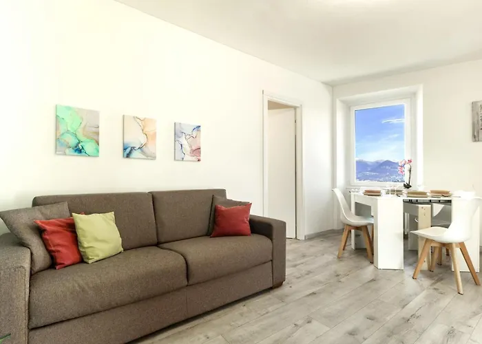 Pensionat Rifugio Del - E Vista A Stresa! 3*