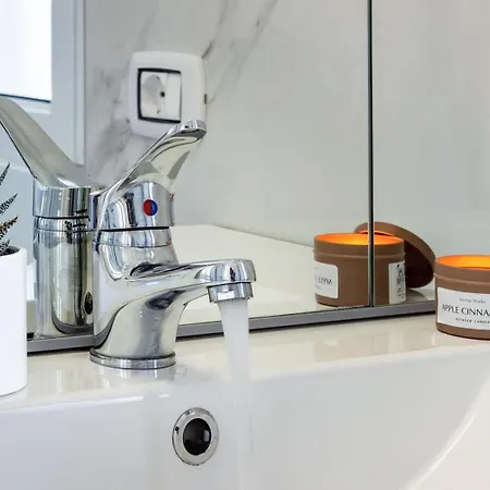 Πανσιόν Rifugio Del - E Vista A Stresa! Στρέσα